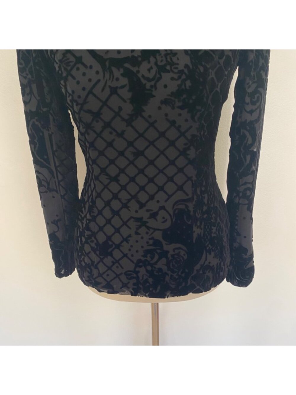 NWT H&M x Balmain Long Sleeve Top Floral Black - Picture 3 of 11